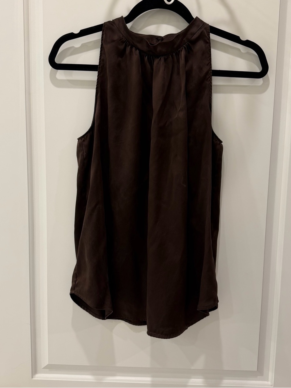quince 100% silk brown halter top